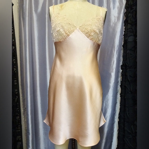 Vintage Adagio by Neiman Marcus Silk Slip - Picture 1 of 4